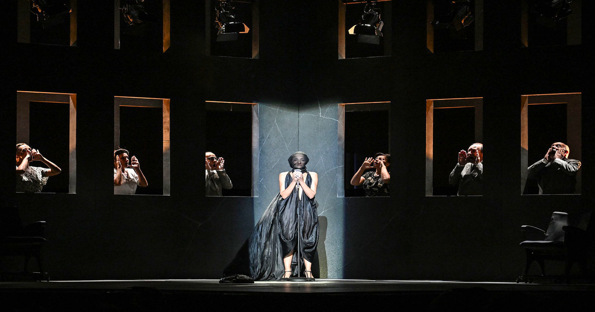 Cosi-e-se-vi-pare-di-Luigi-Pirandello-al-Festival-delle-Ville-Vesuviane-a-Villa-Campolieto_Ph_Massimo-Pica_51